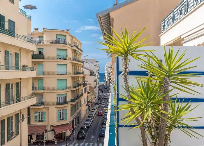 Appartement With Large Terrace Sea View 4th Floor