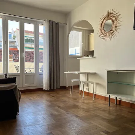 Daire With Large Terrace Sea View 4th Floor *